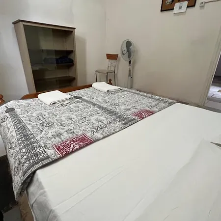 Apartment Traditional Lemon House Near To Pireaus Port *
